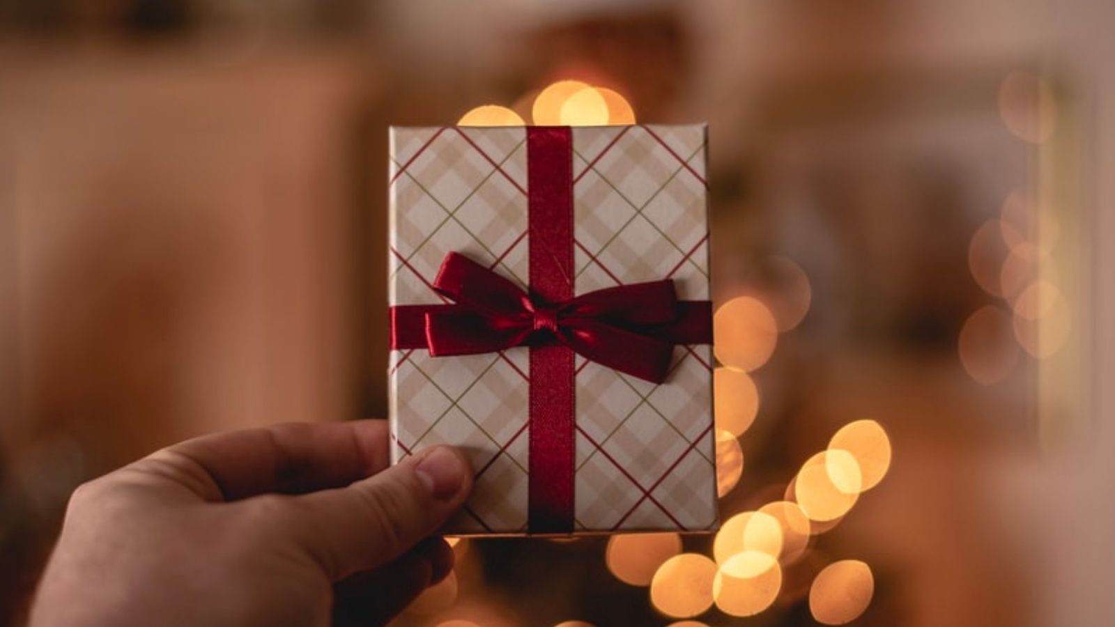 Gift giving in the workplace with a reimagined Secret Santa