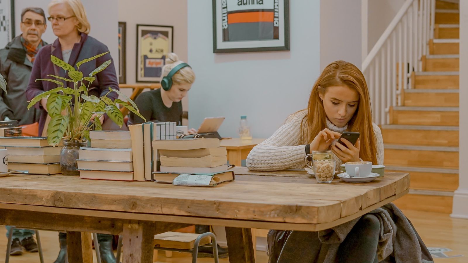 What do employee side hustles mean for your SME business?